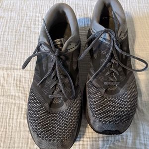 Brooks Revel Running shoes